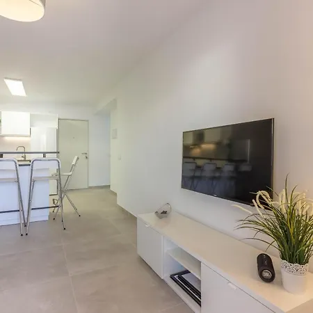 Luxury Duplex In Cristianos , 6 Pax * Los Cristianos (Tenerife)