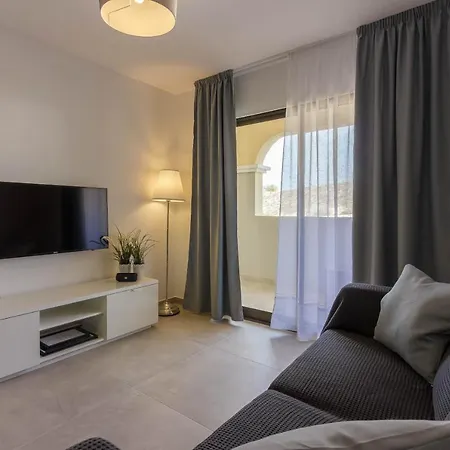 Luxury Duplex In Cristianos , 6 Pax 洛斯克里斯蒂亚诺斯