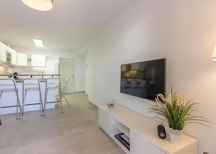 Luxury Duplex In Cristianos , 6 Pax * Los Cristianos (Tenerife)