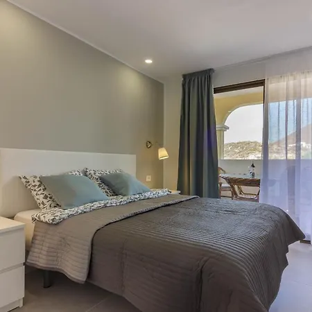 Luxury Duplex In Cristianos , 6 Pax *